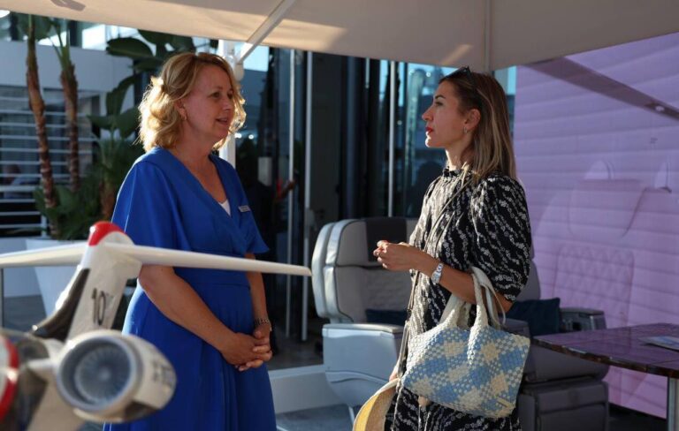 DC Aviation 40 m² individueller Messestand auf der Monaco Yacht Show