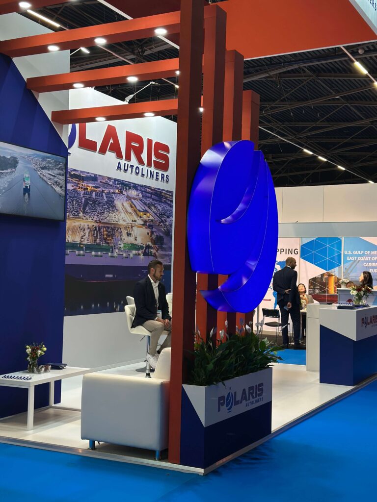 Polaris Autoliners 24 m² individueller Messestand auf der BreakBulk