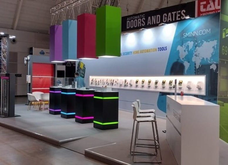 Sminn 98 m² Messestand auf der R+T